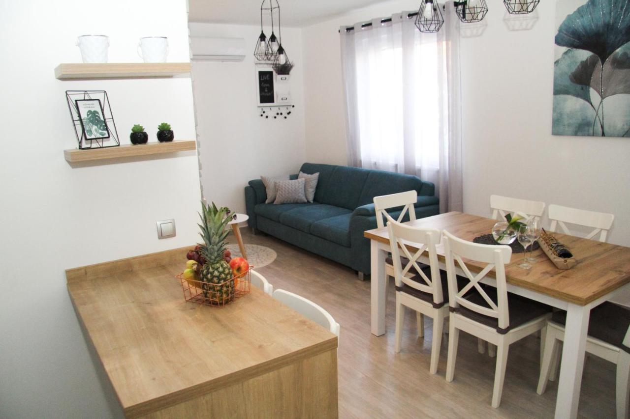 Apartman Antea Biograd Na Moru Zewnętrze zdjęcie